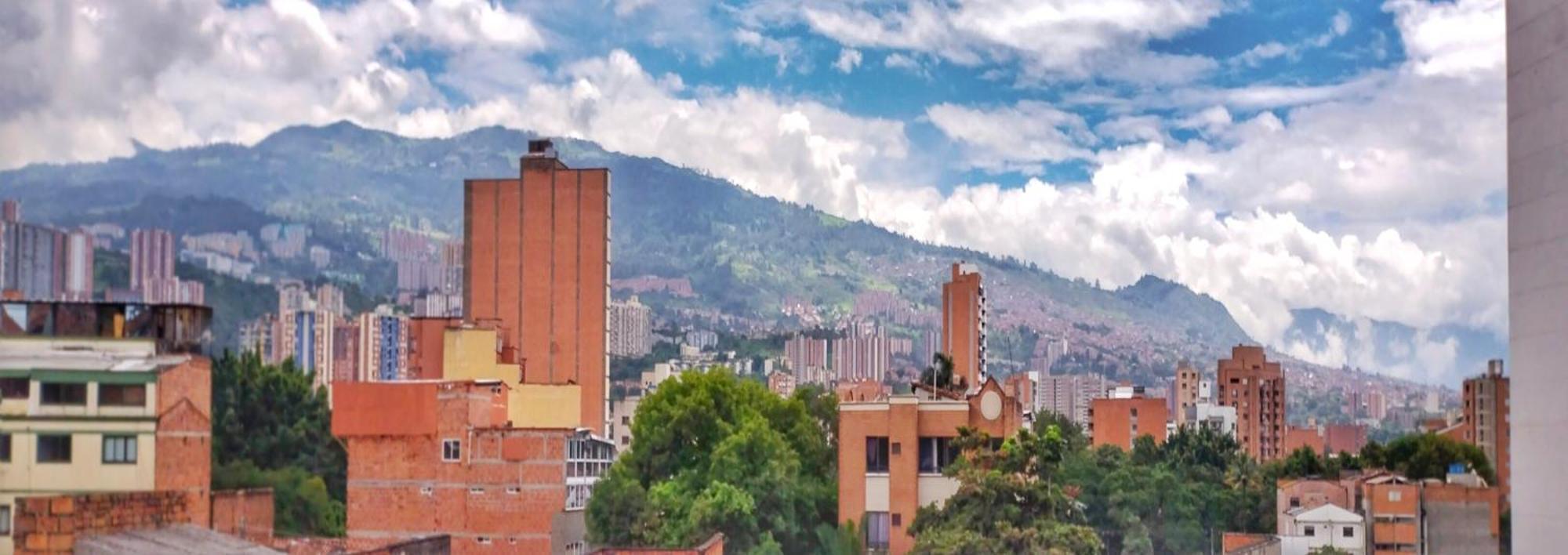 Hostel Metro Floresta Alojamiento Medellin Exterior photo
